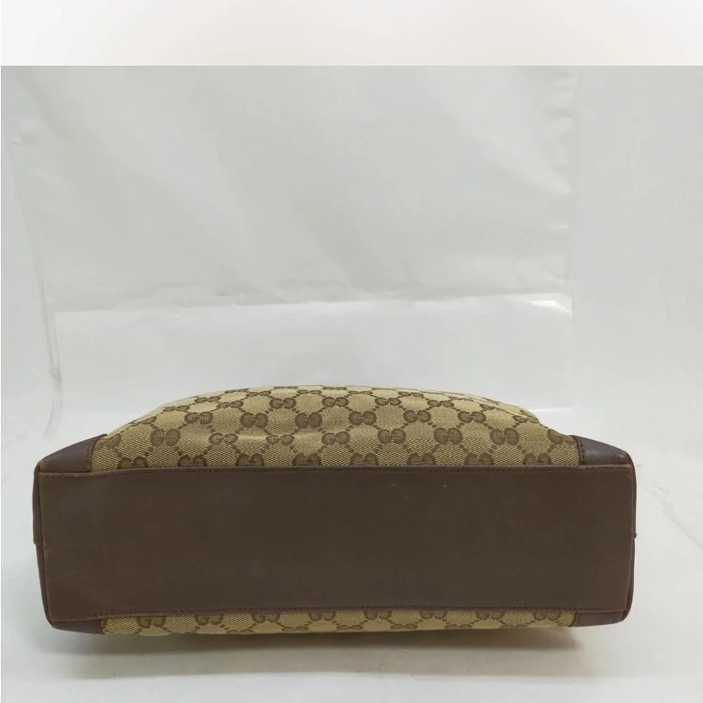 Authentic Gucci Handbag - Picture 4 of 8